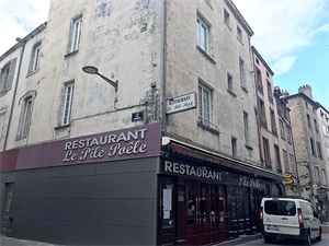 t2 à la location -   63000  CLERMONT FERRAND, surface 44 m2 location t2 - UBI481917380